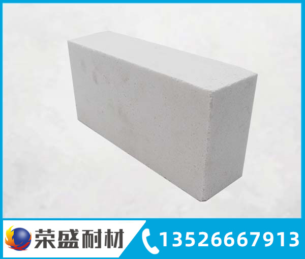 高炉陶瓷杯耐材的选材